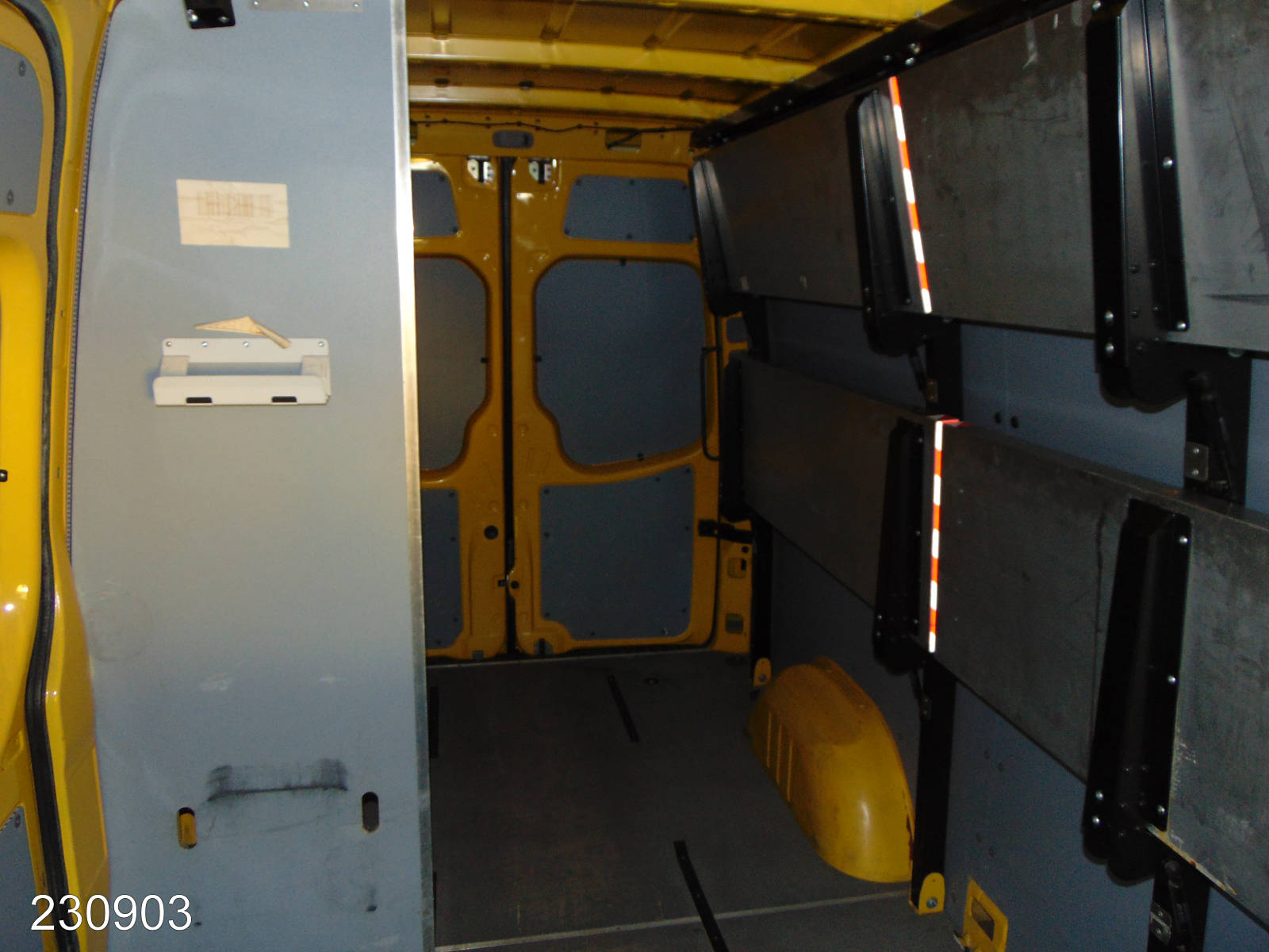 VW Crafter 35 2.0 TDI Regalsystem-Klima-Kamera, Interne Nummer: 230903 Bild Nr. 9