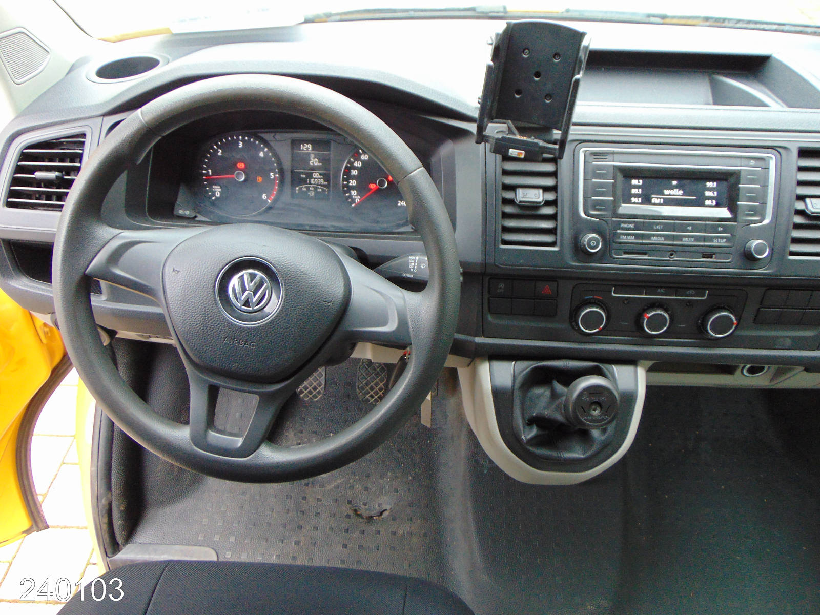 VW T6 Transporter 2.0 TDI hoch & lang L2H3 Regalsystem-Klima, Interne Nummer: 240103 Bild Nr. 4