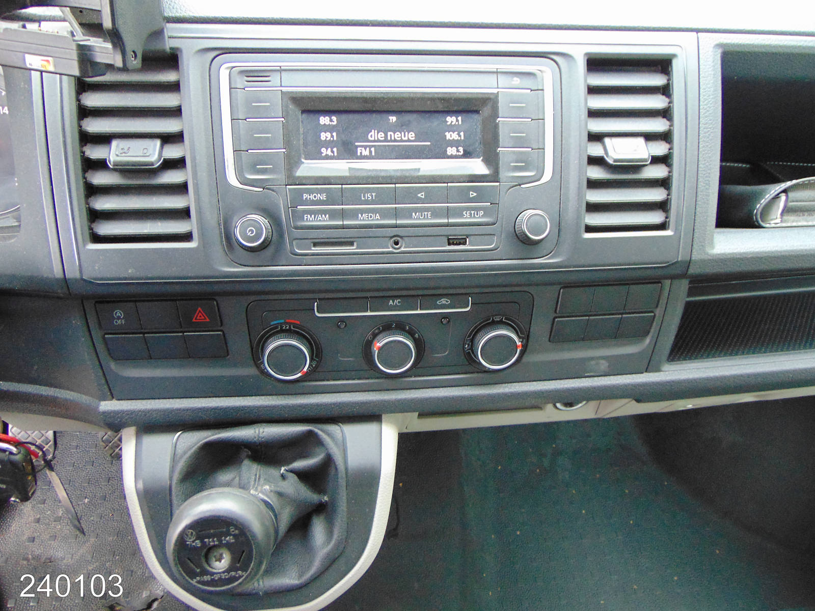 VW T6 Transporter 2.0 TDI hoch & lang L2H3 Regalsystem-Klima, Interne Nummer: 240103 Bild Nr. 6