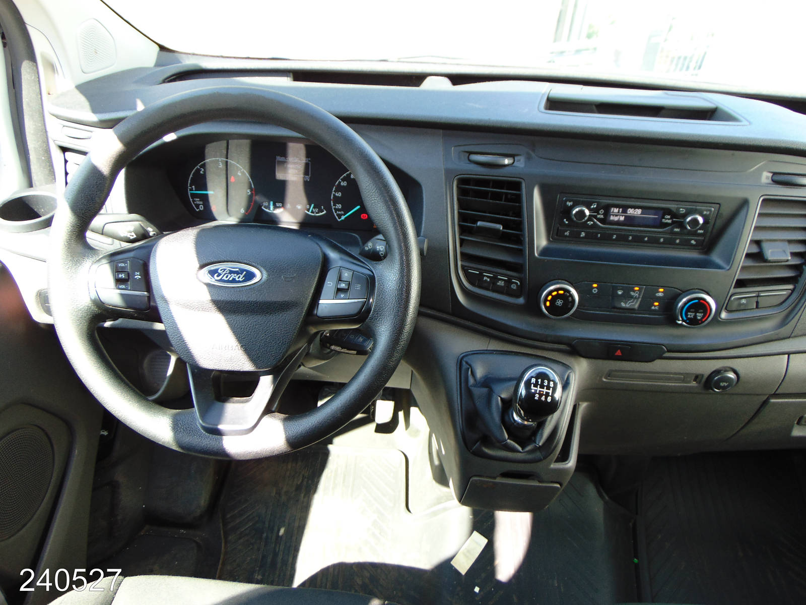 Ford Transit Custom 320 L1 2.0 TDCi -Klima-, Interne Nummer: 240527 Bild Nr. 4