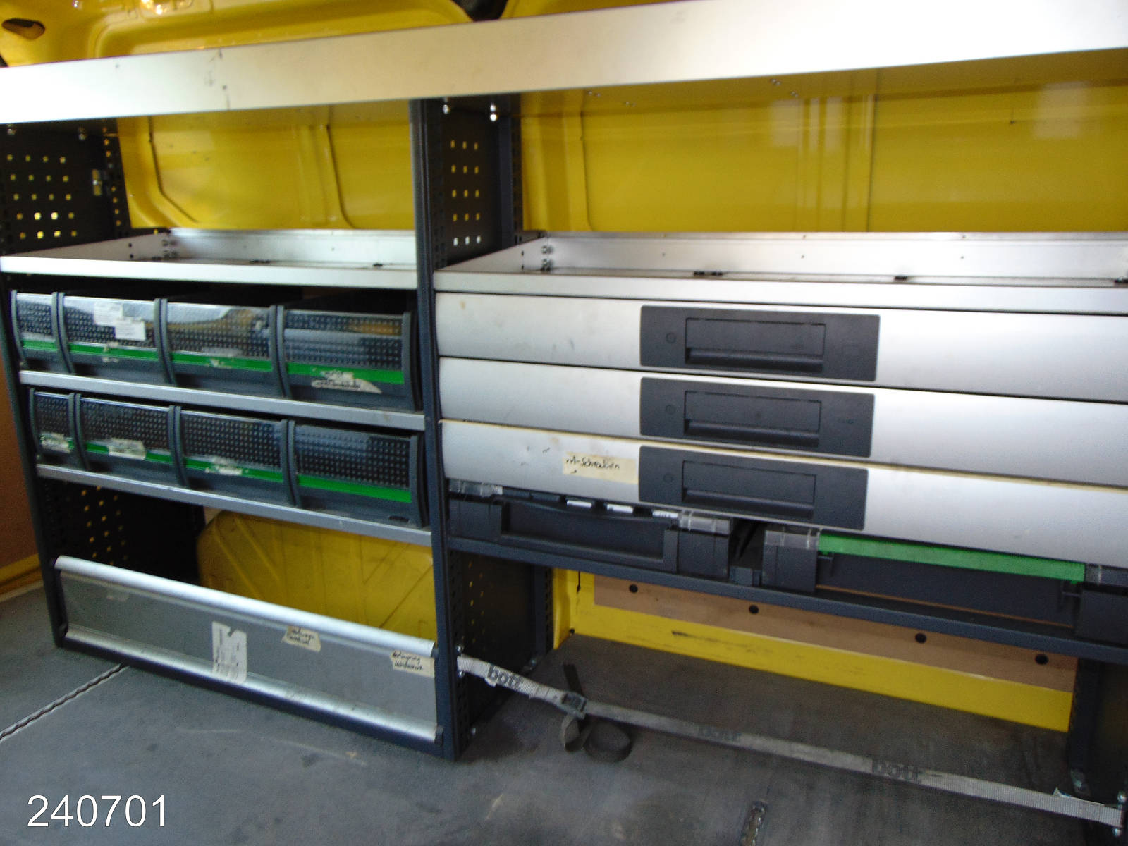 Ford TransitCustom 340 2.0TDCI -Bott-AHK-KLIMA-Navi-, Interne Nummer: 240701 Bild Nr. 11