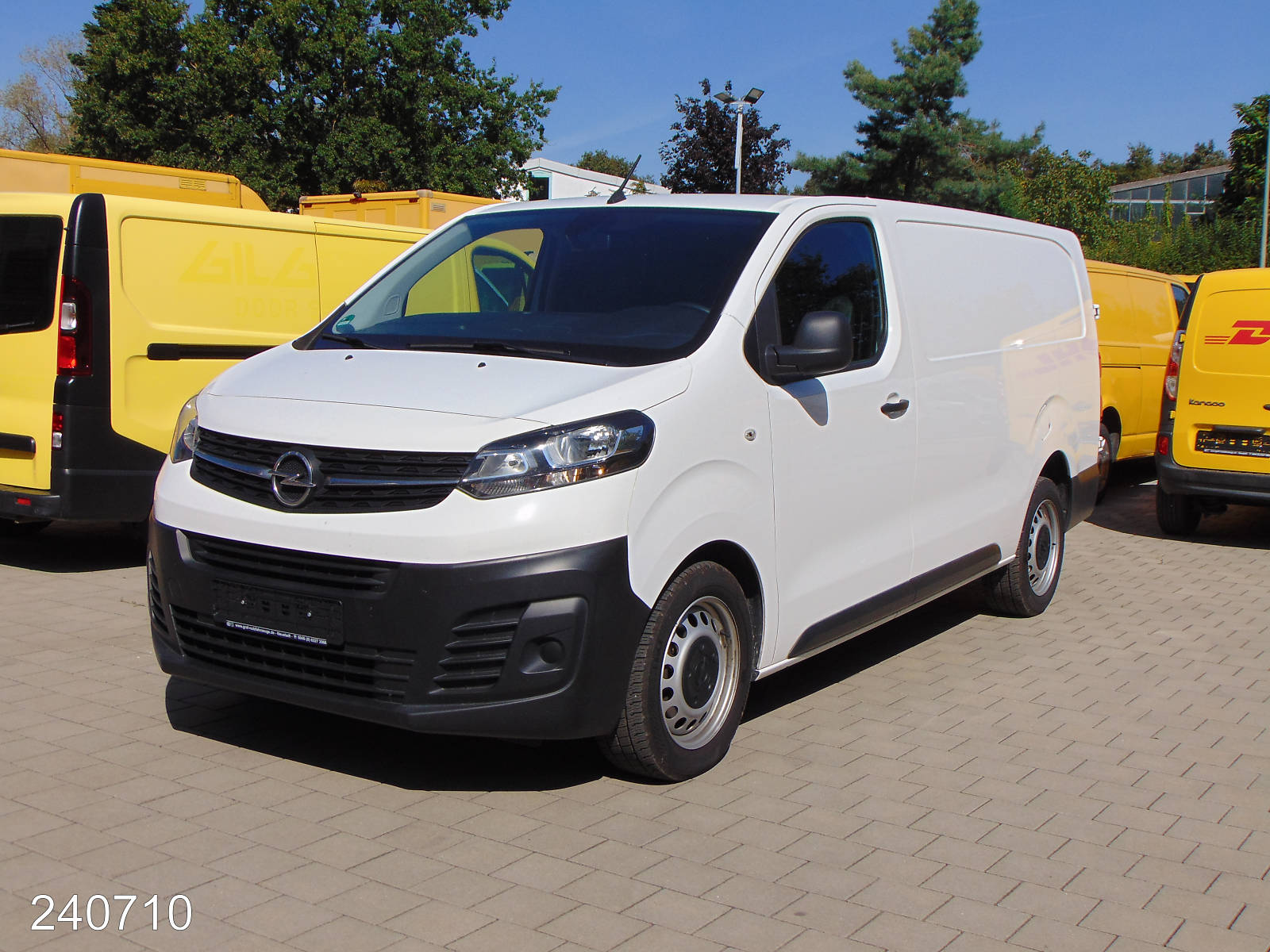 Opel VIVARO 2.0 BlueHDi 120 FAP, Interne Nummer: 240710