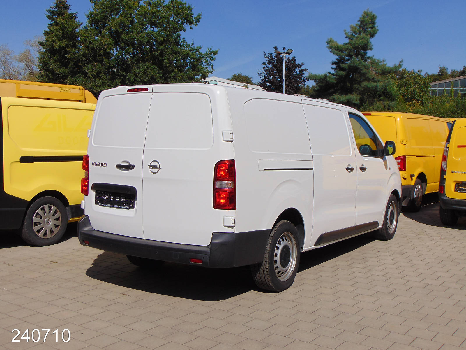 Opel Vivaro Edition L3 2.0 BlueHDi 120 FAP Klima-Kamera, Interne Nummer: 240710 Bild Nr. 2