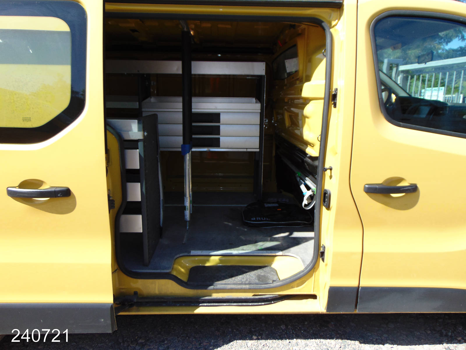 Opel Vivaro 1.6 CDTI L2 AHK-Bott-Klima-Navi, Interne Nummer: 240721 Bild Nr. 12