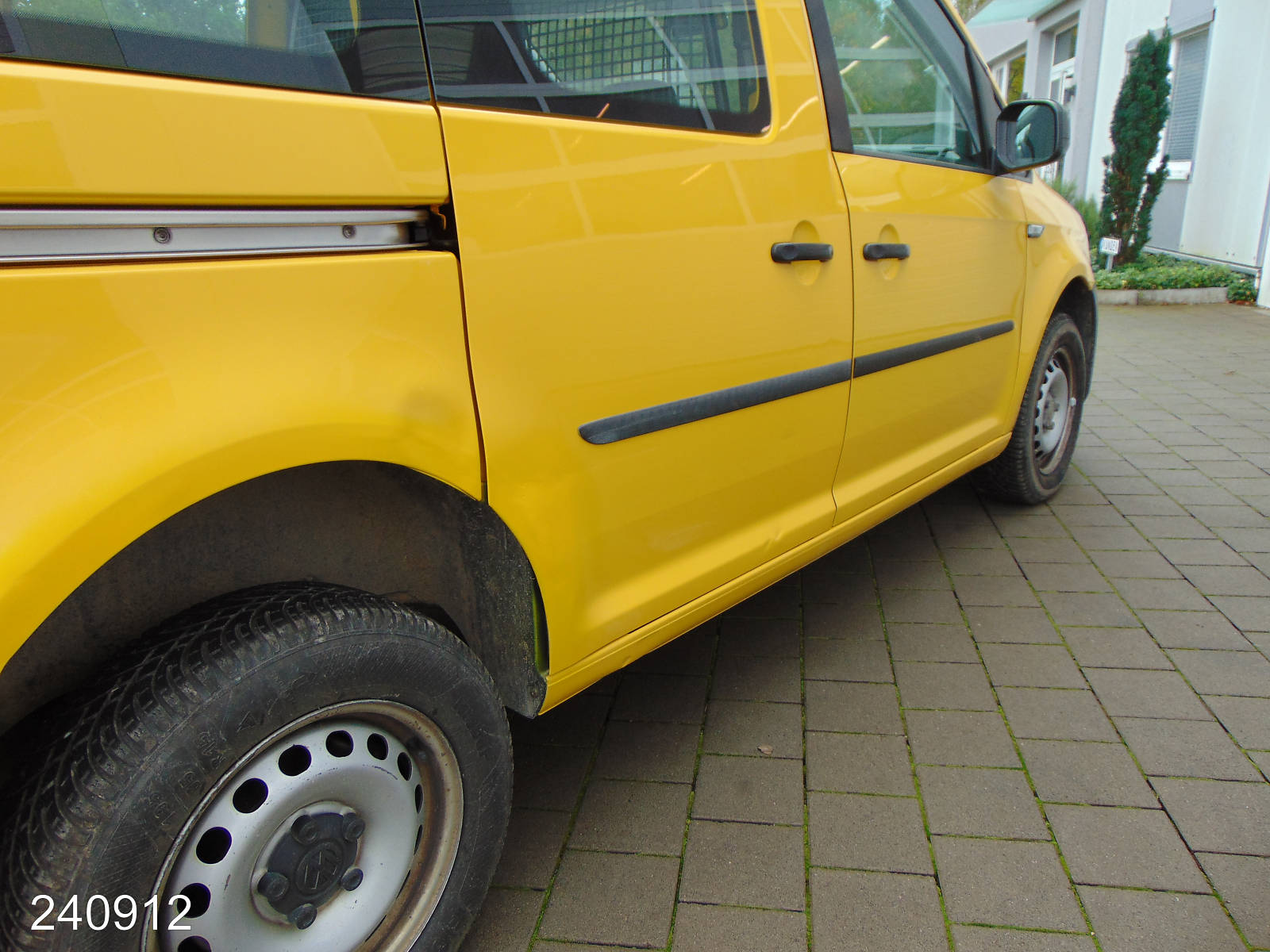 VW Caddy 2.0 TDI 4Motion 2x Schiebetür-HFT, Interne Nummer: 240912 Bild Nr. 12