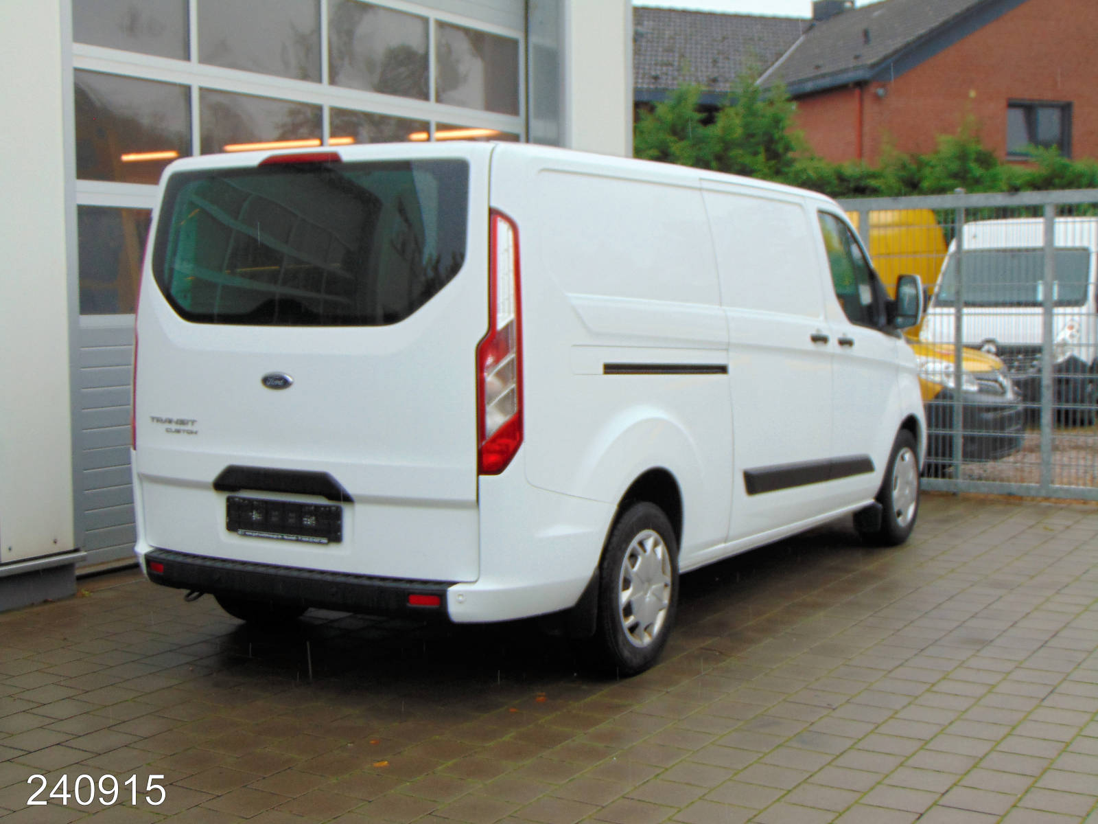 Ford Transit Custom 340 L2 2.0 TDCI Trend Klima-Navi, Interne Nummer: 240915 Bild Nr. 2