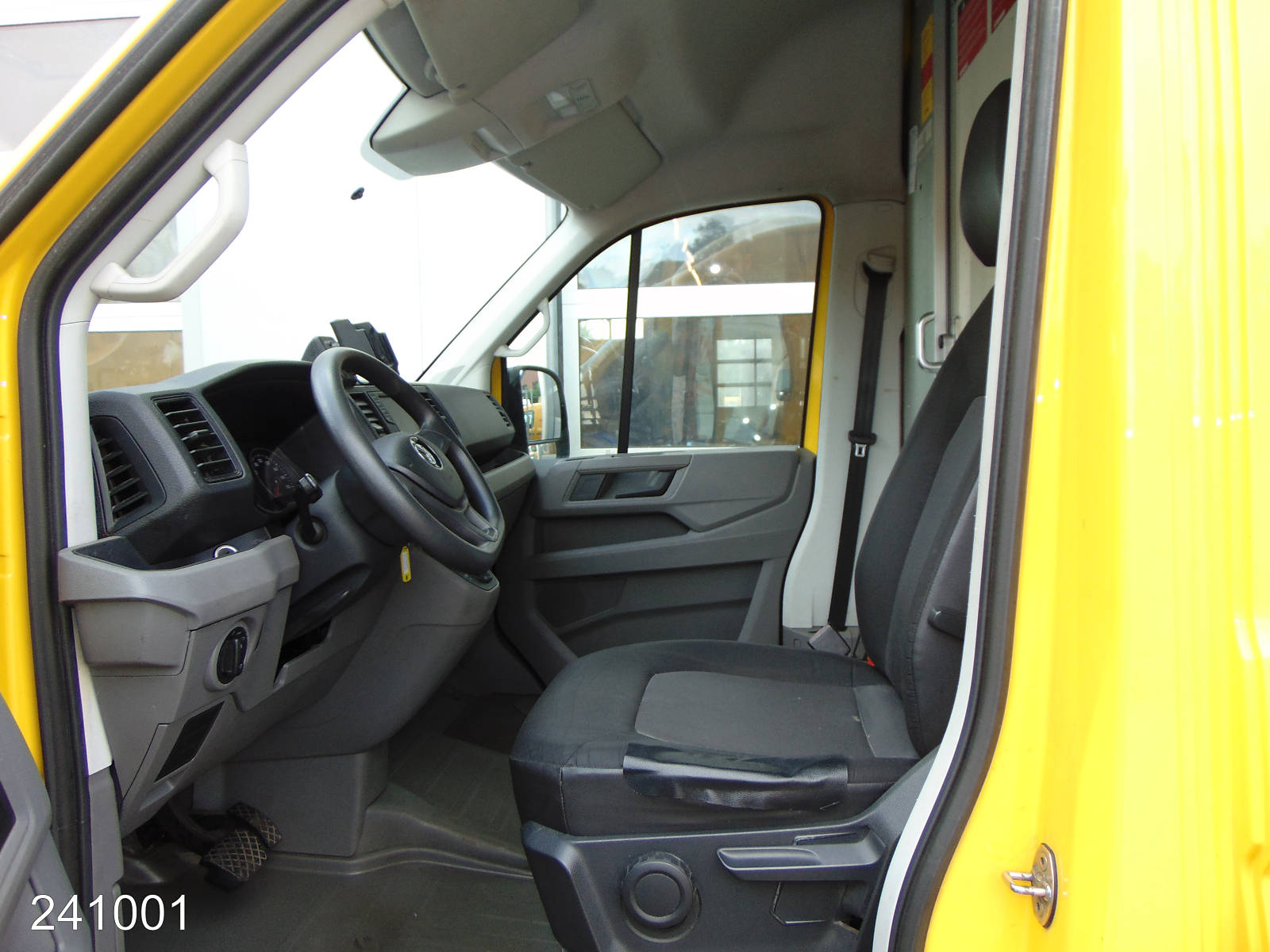 VW Crafter 35 2.0 TDI 140 DSG Regalsystem-Klima-Kamera, Interne Nummer: 241001 Bild Nr. 3
