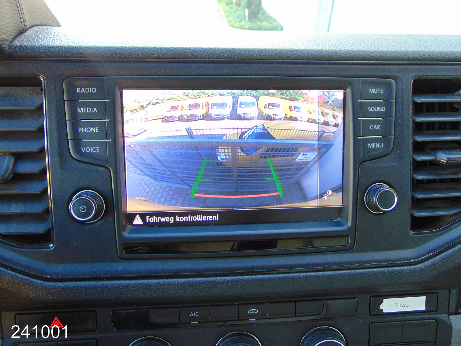 VW Crafter 35 2.0 TDI 140 DSG Regalsystem-Klima-Kamera, Interne Nummer: 241001 Bild Nr. 7