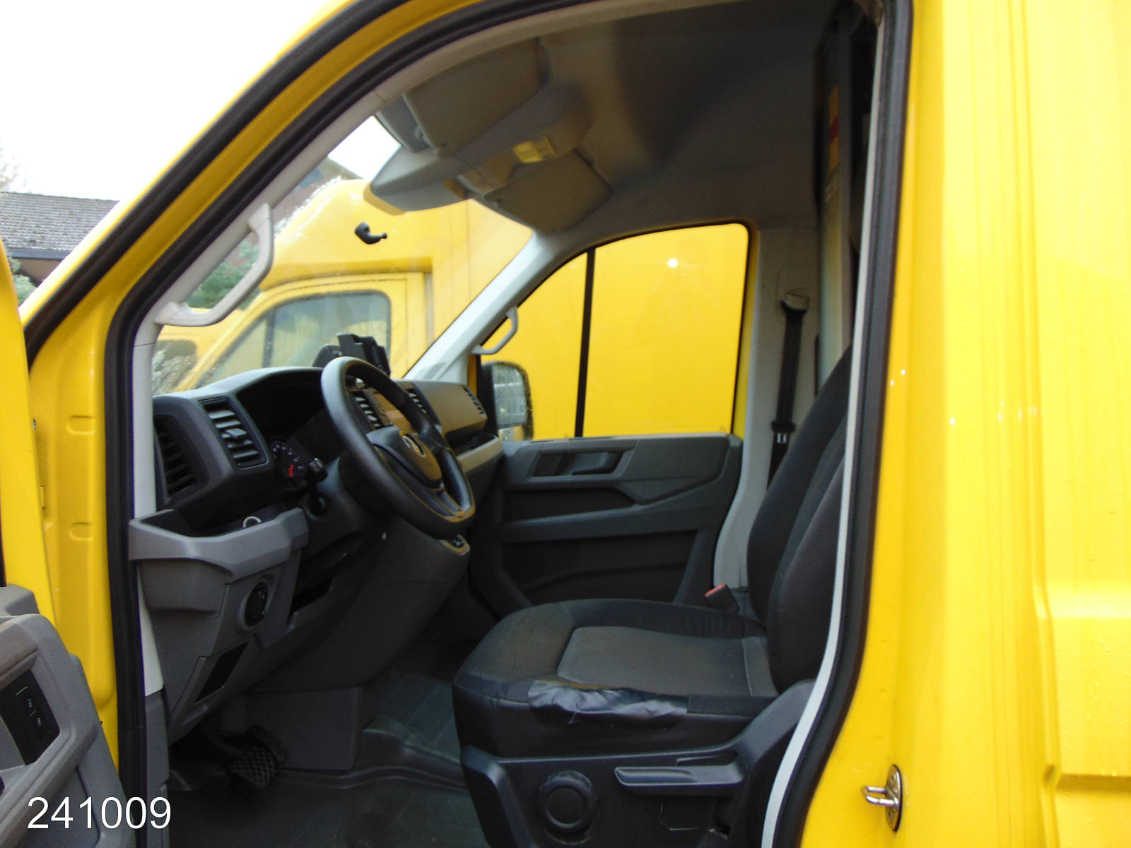 VW Crafter 35 2.0 TDI DSG Regalsystem-Klima-Kamera, Interne Nummer: 241009 Bild Nr. 3