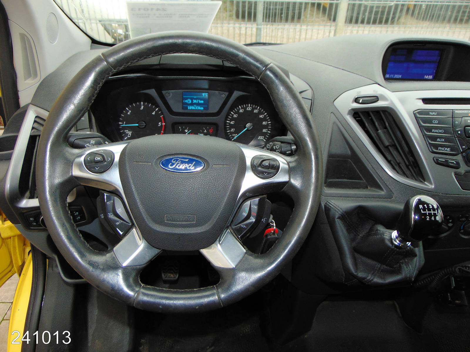 Ford Transit Custom 330 L2 Trend 2.2 TDCI -Bott-AHK-Klima-Navi-, Interne Nummer: 241013 Bild Nr. 4