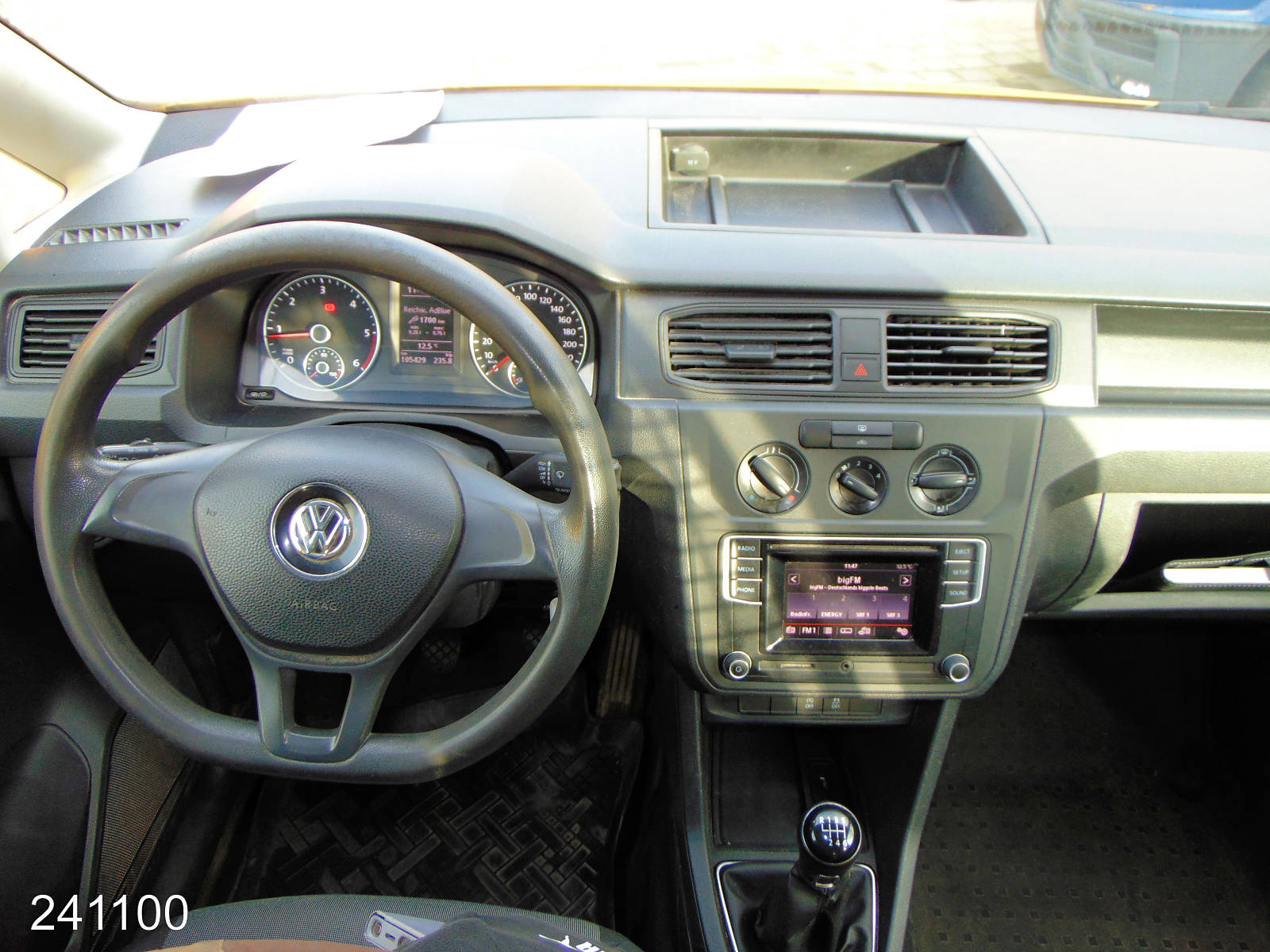 VW Caddy Maxi 2.0 TDI 4Motion 2x Schiebetür-HFT, Interne Nummer: 241100 Bild Nr. 4