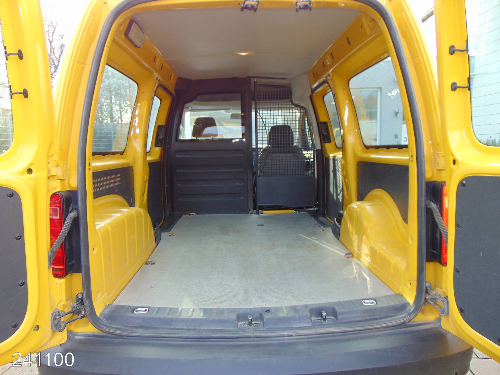 VW Caddy Maxi 2.0 TDI 4Motion 2x Schiebetür-HFT, Interne Nummer: 241100 Bild Nr. 9