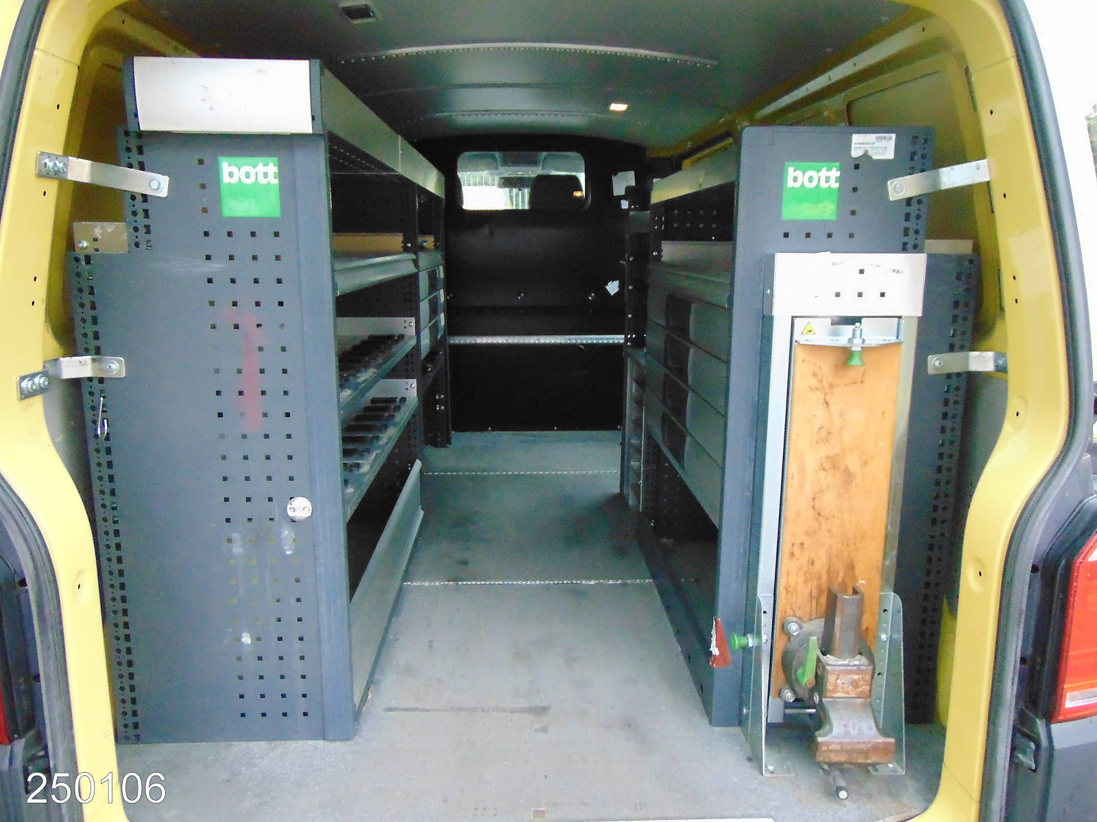 VW T6 Transporter 4Motion AHK-Klima-Navi-BOTT, Interne Nummer: 250106 Bild Nr. 10