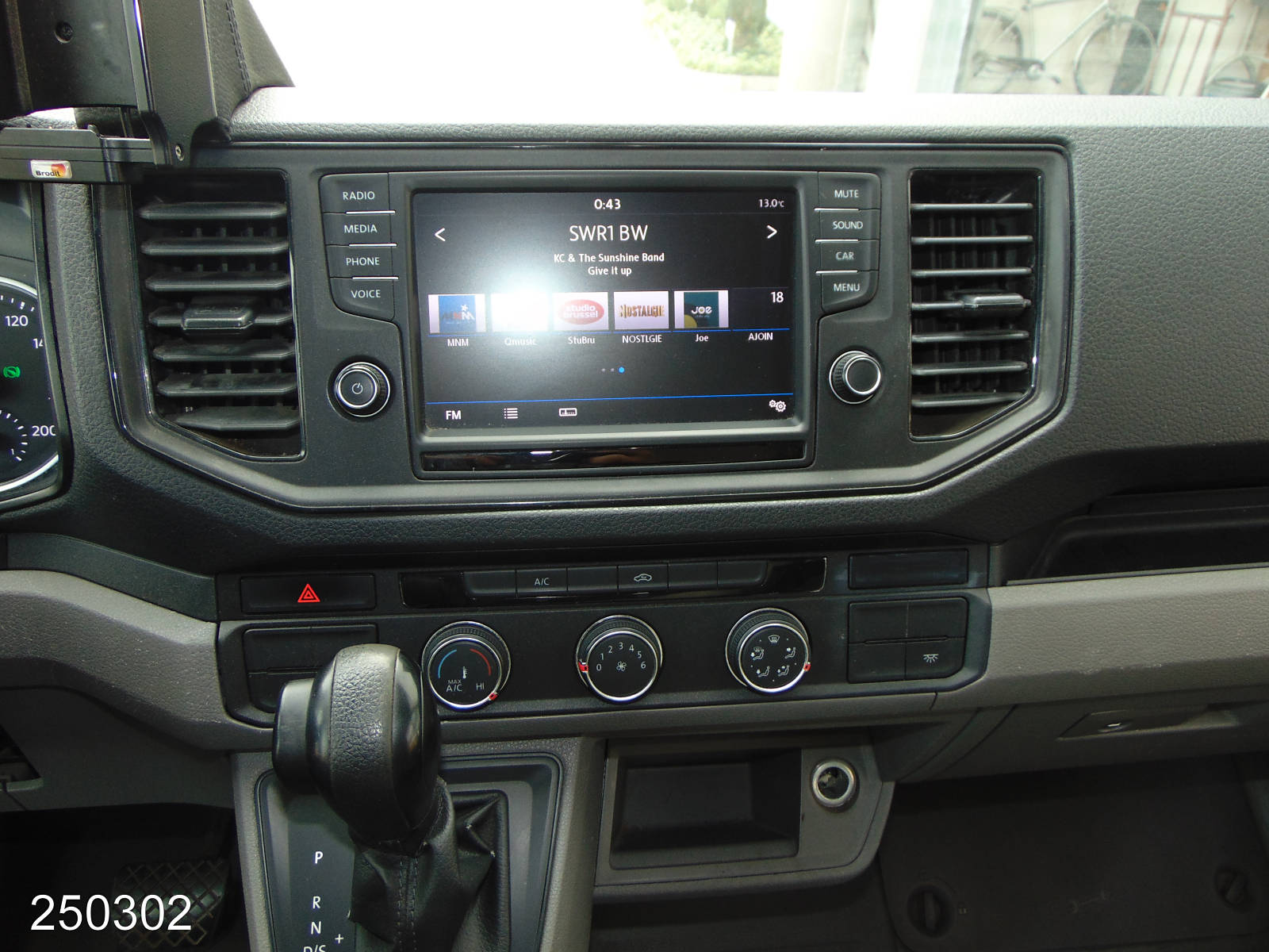 VW Crafter 35 2.0 TDI DSG Regalsystem-Klima-Kamera, Interne Nummer: 250302 Bild Nr. 6