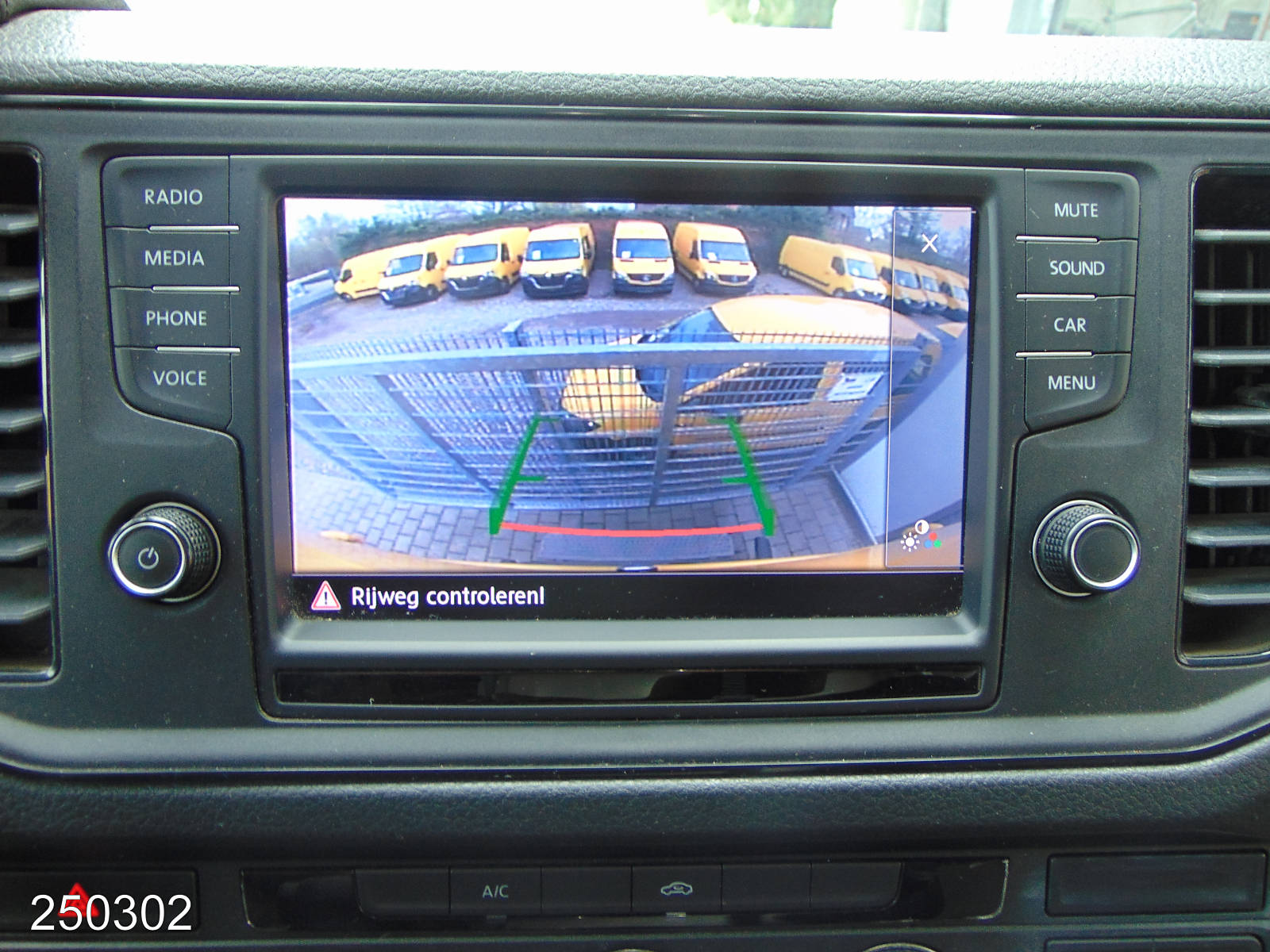 VW Crafter 35 2.0 TDI DSG Regalsystem-Klima-Kamera, Interne Nummer: 250302 Bild Nr. 7