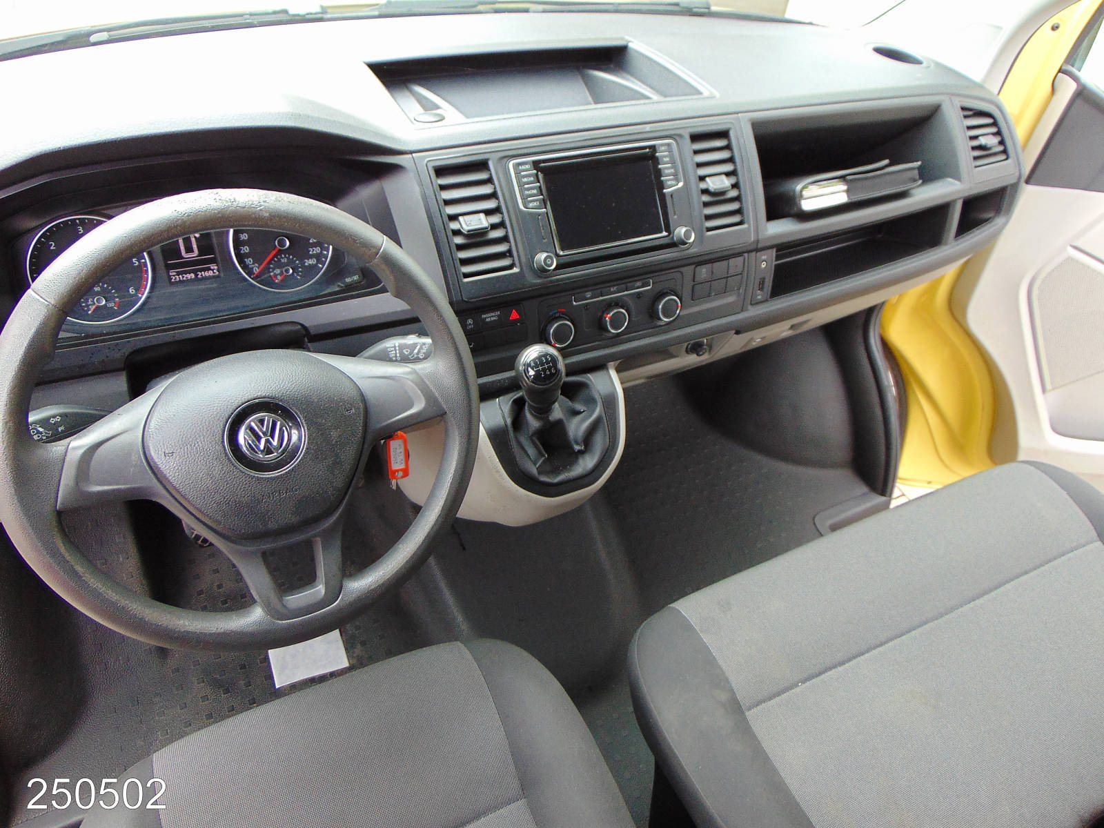VW T6 Transporter 2.0 TDI 4Motion AHK-Klima-Navi-BOTT, Interne Nummer: 250502 Bild Nr. 4