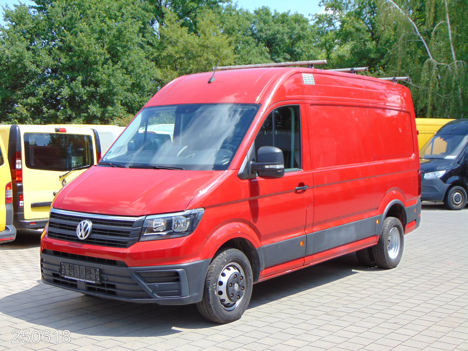 VW CRAFTER 50 2.0 TDI, Interne Nummer: 250618