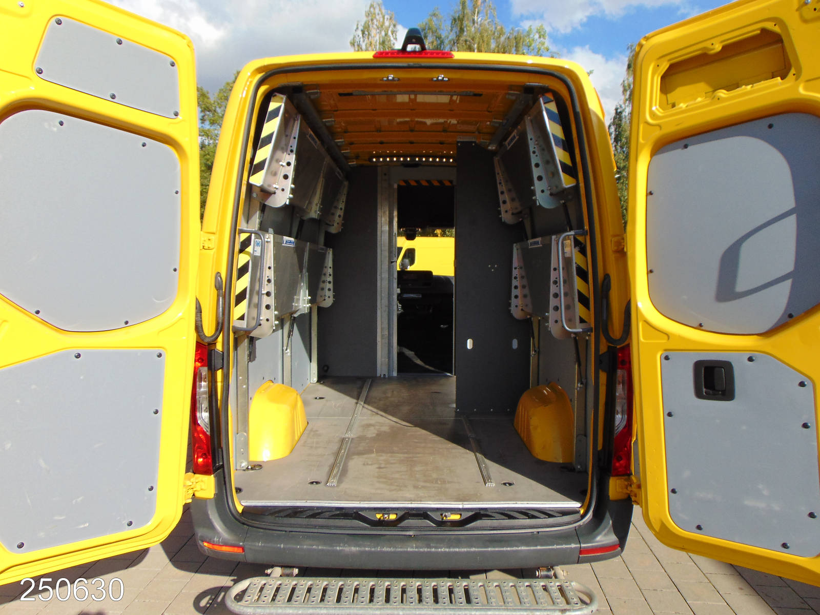Mercedes Sprinter 314 CDI Regalsystem-Klima-Kamera, Interne Nummer: 250630 Bild Nr. 10