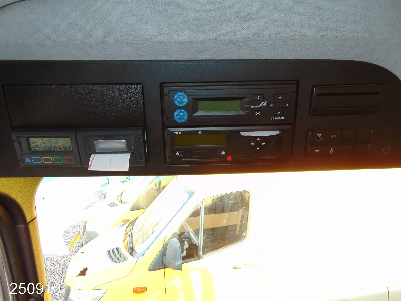 Mercedes Antos 1833L 3-Zonen Kühlkoffer-LBW, Interne Nummer: 250910 Bild Nr. 9