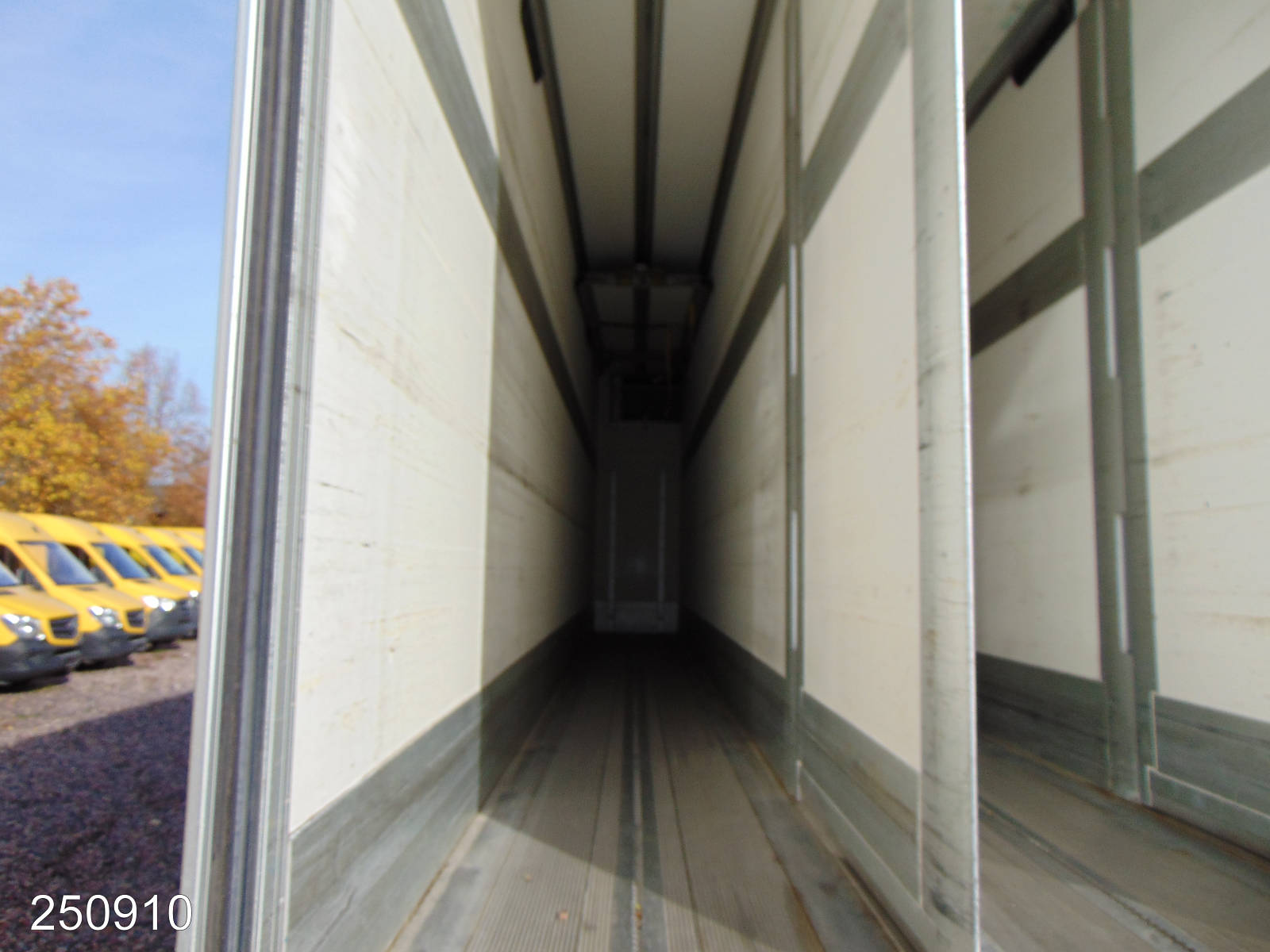 Mercedes Antos 1833L 3-Zonen Kühlkoffer-LBW, Interne Nummer: 250910 Bild Nr. 19