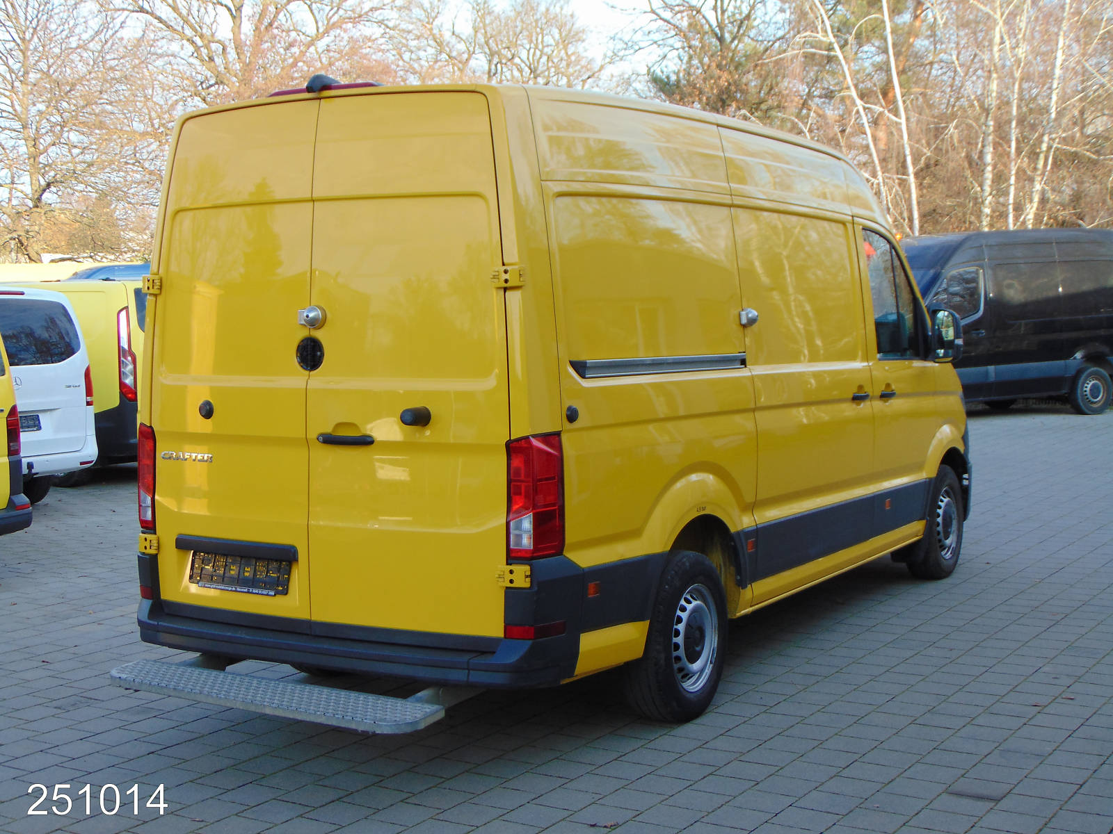VW Crafter 35 2.0 TDI Regalsystem-Klima-Kamera, Interne Nummer: 251014 Bild Nr. 2
