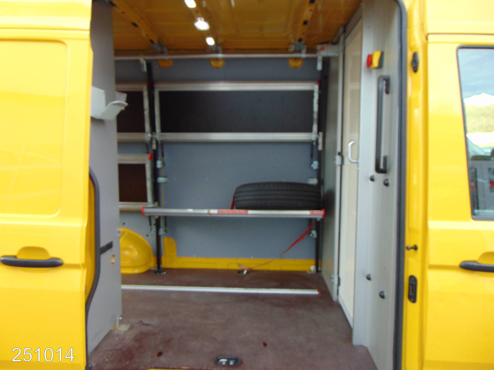 VW Crafter 35 2.0 TDI Regalsystem-Klima-Kamera, Interne Nummer: 251014 Bild Nr. 12