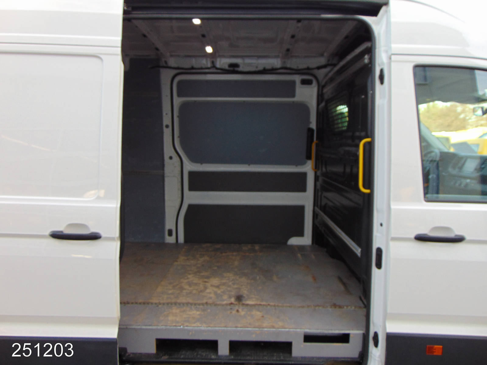 VW Crafter 2.0 TDI Maxi 4Motion Klima-Kamera, Interne Nummer: 251203 Bild Nr. 12