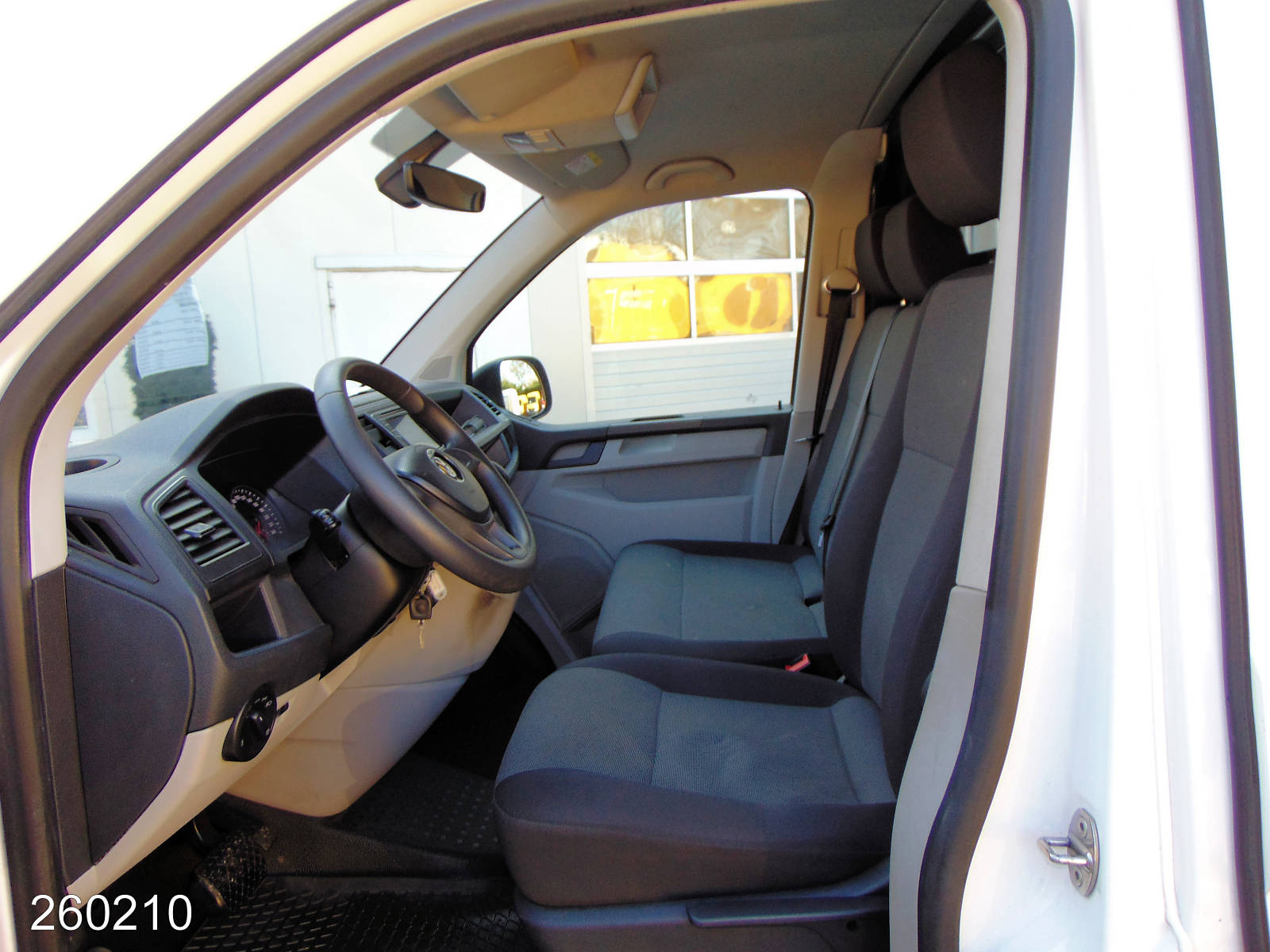 VW T6 Transporter 2.0 TDI 4Motion DSG Klima-Kamera-Navi, Interne Nummer: 260210 Bild Nr. 3