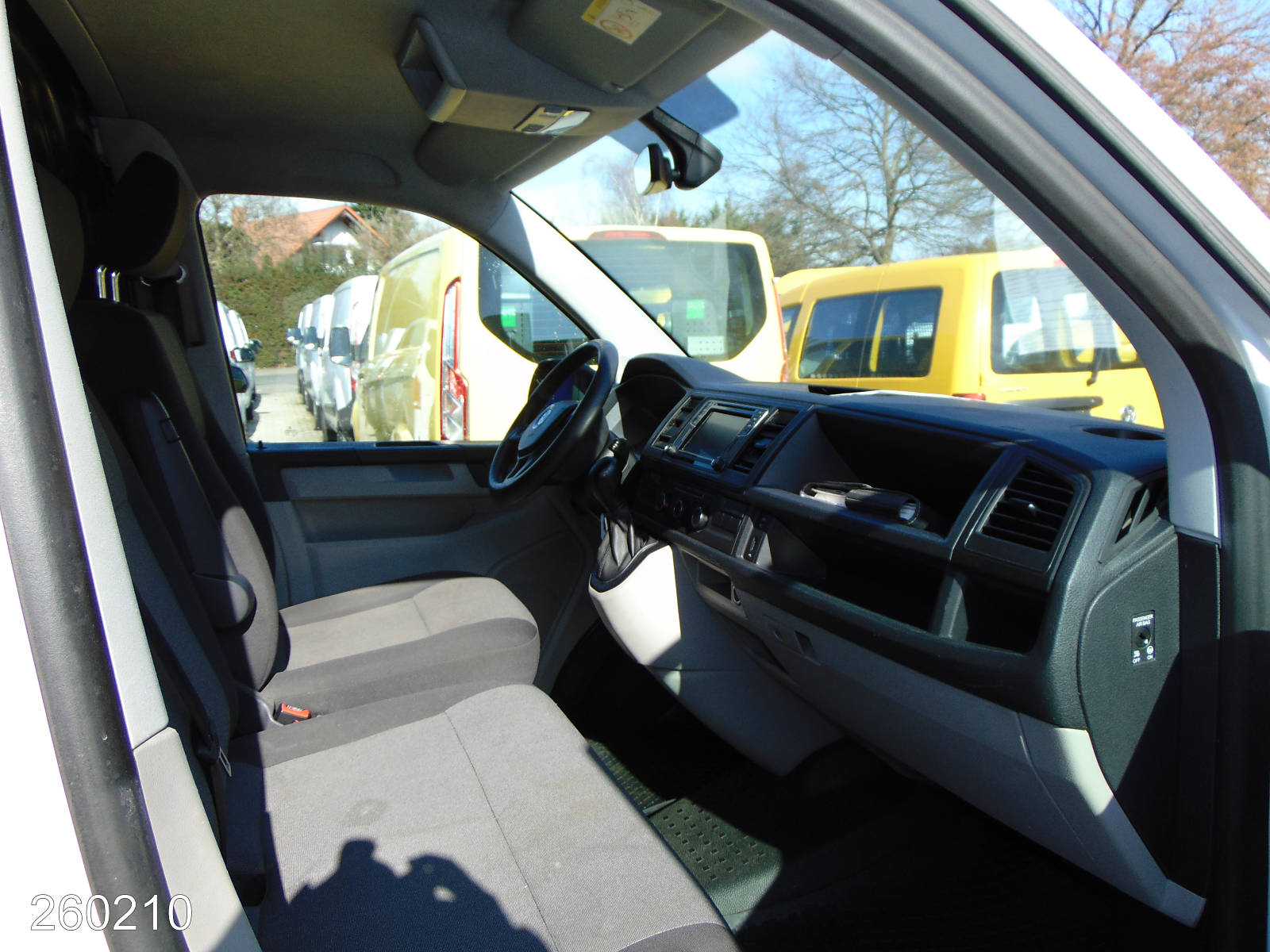 VW T6 Transporter 2.0 TDI 4Motion DSG Klima-Kamera-Navi, Interne Nummer: 260210 Bild Nr. 8