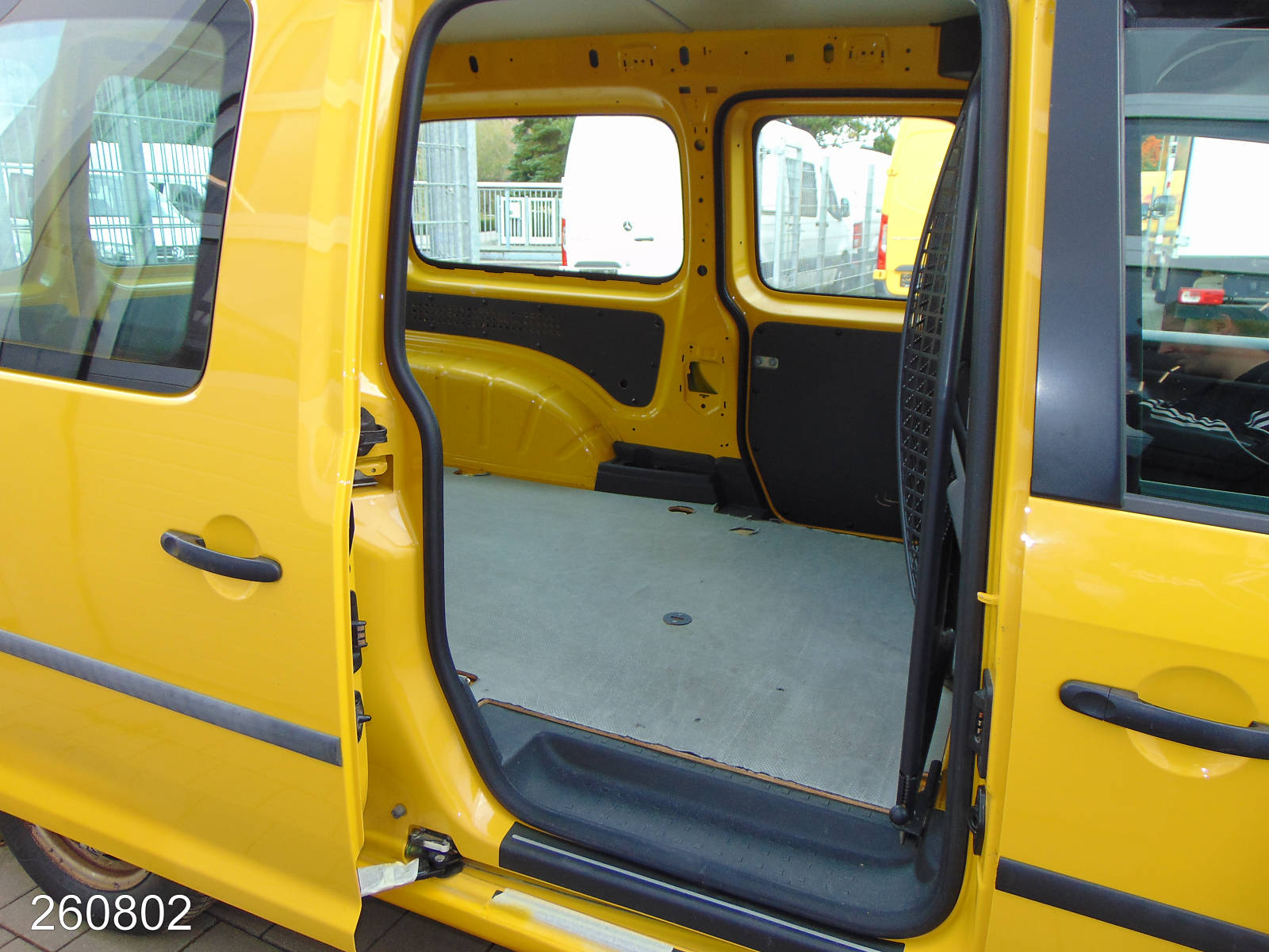 VW Caddy Maxi 1.0 TSI 2x Schiebetür-HFT, Interne Nummer: 260802 Bild Nr. 10