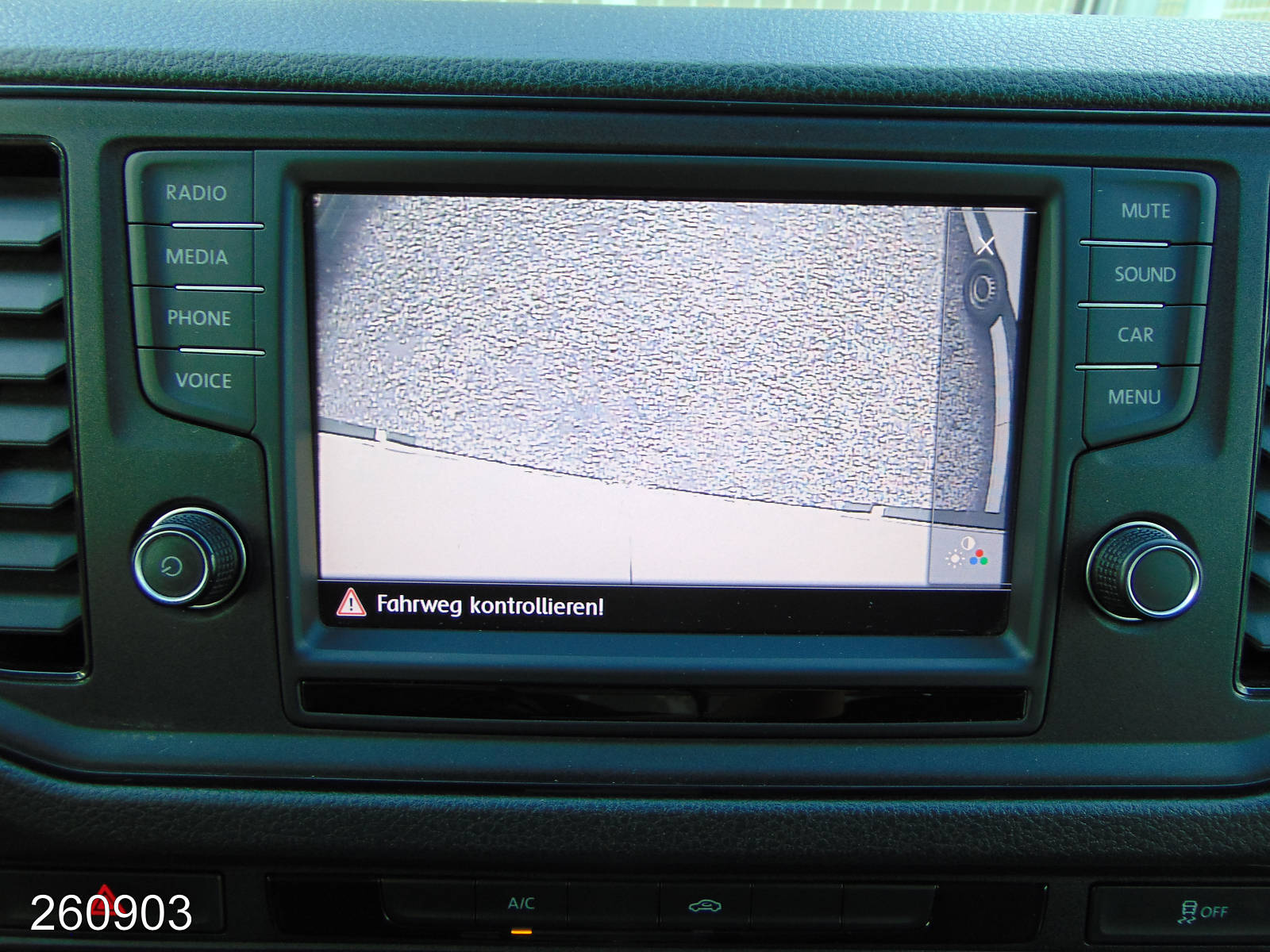 VW Crafter 2.0 TDI 35 2.0 TDI Maxi Klima-Kamera, Interne Nummer: 260903 Bild Nr. 7