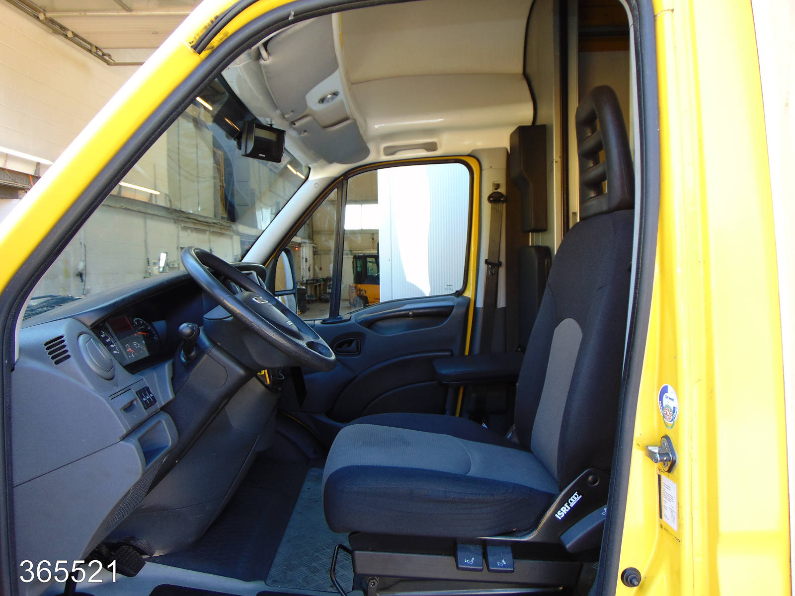 Iveco Daily 50 C 15 Postkoffer Regalsystem-Kamera, Interne Nummer: 365521 Bild Nr. 3