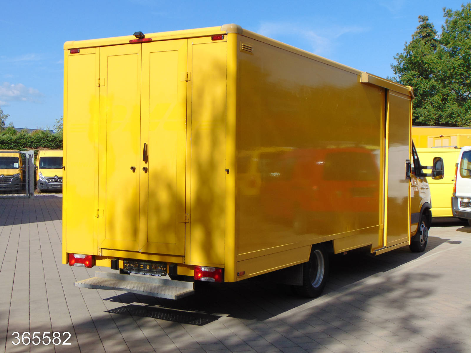 Iveco Daily 50 C 15 Postkoffer Regalsystem-Kamera, Interne Nummer: 365582 Bild Nr. 2