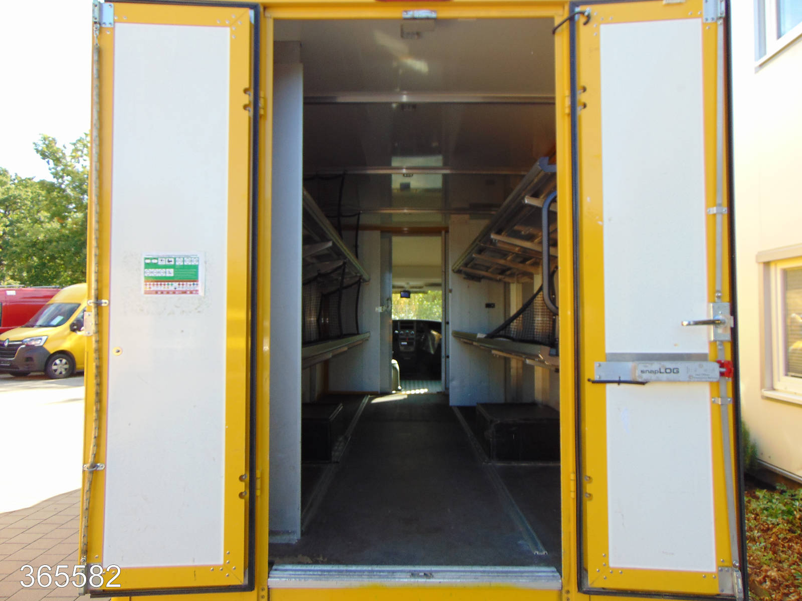Iveco Daily 50 C 15 Postkoffer Regalsystem-Kamera, Interne Nummer: 365582 Bild Nr. 9