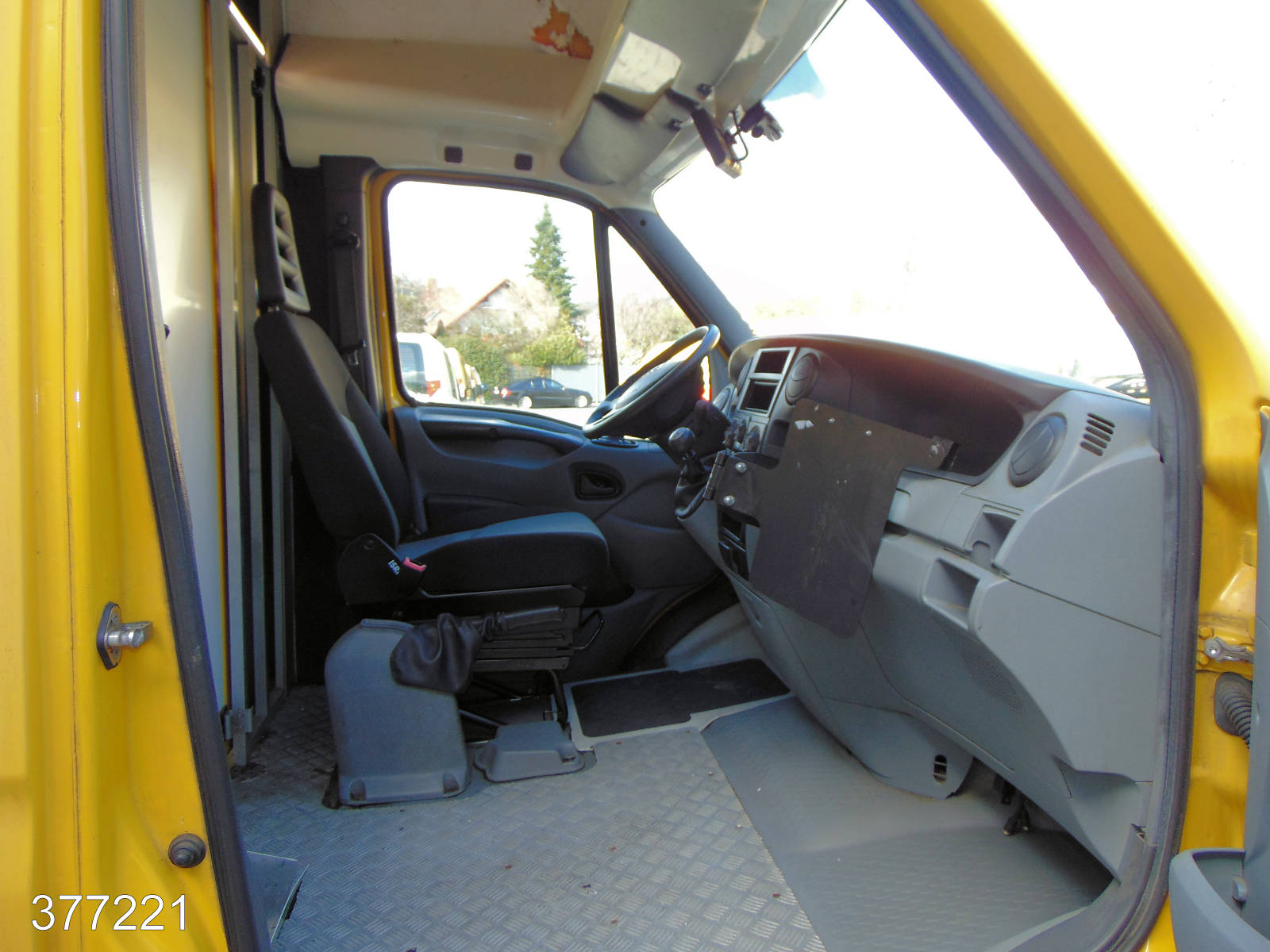 Iveco Daily 35 S 12 A / P Maxi Postkoffer Regalsystem, Interne Nummer: 377221 Bild Nr. 8