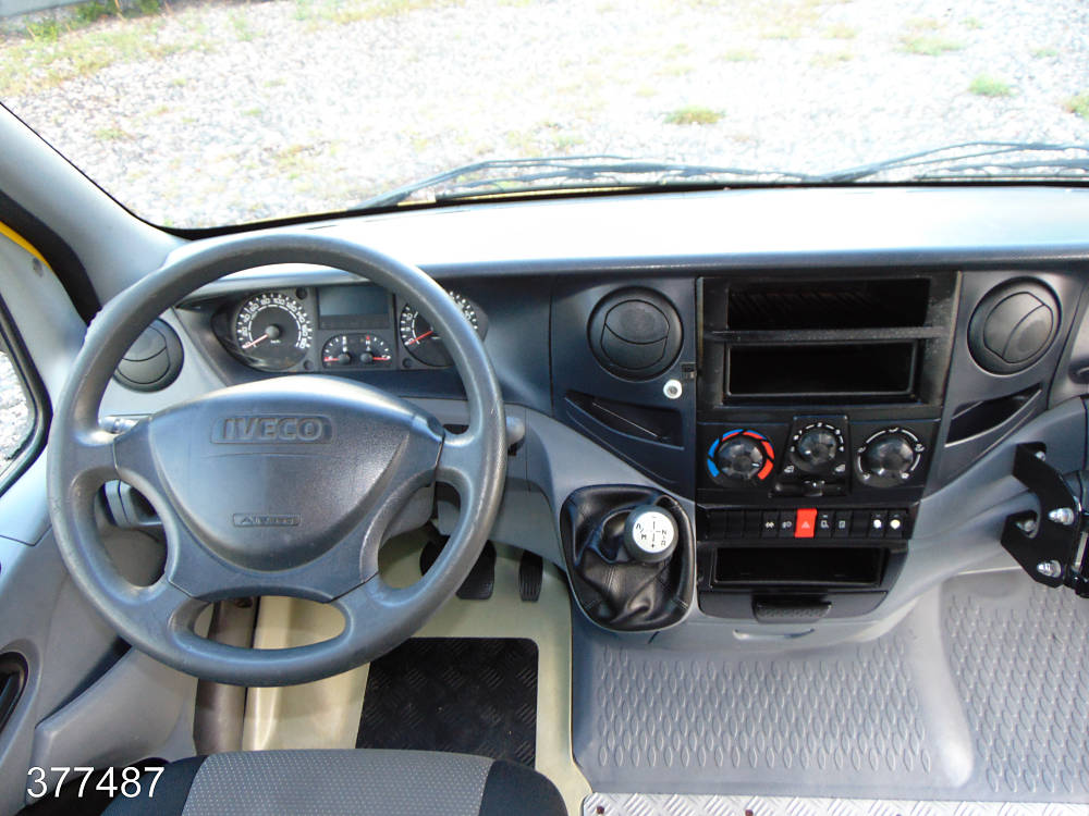 Iveco Daily 35 S 12 A / P Maxi Postkoffer Regalsystem, Interne Nummer: 377487 Bild Nr. 4