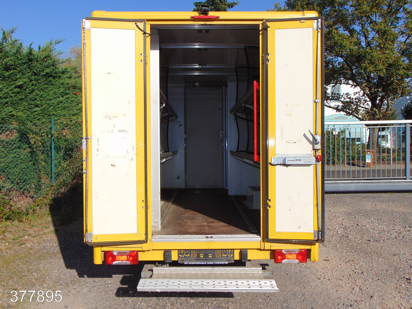 Iveco Daily 35 S 11 A / P Maxi Postkoffer Regalsystem, Interne Nummer: 377895 Bild Nr. 10