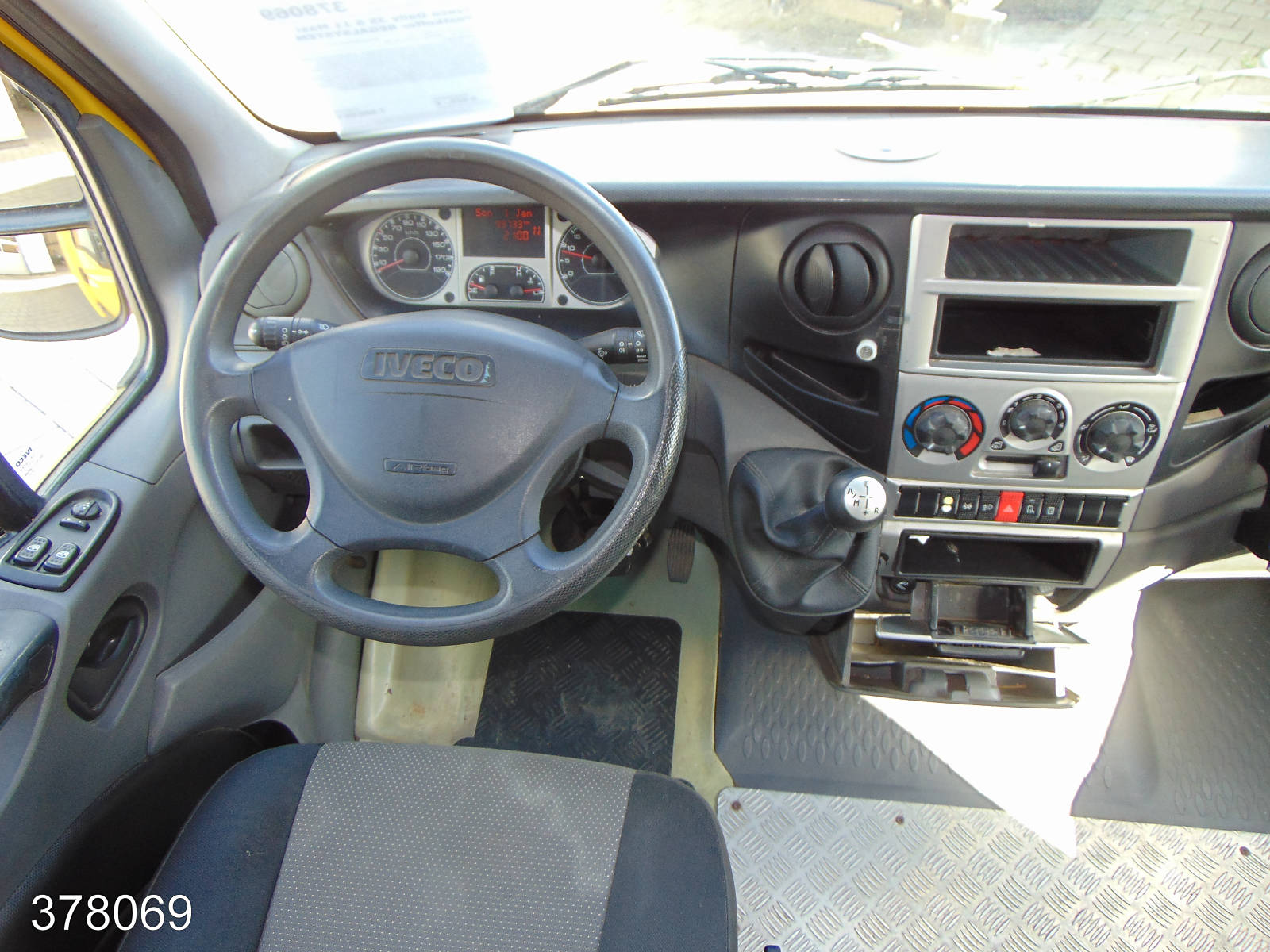 Iveco Daily 35 S 11 A / P Maxi Postkoffer Regalsystem, Interne Nummer: 378069 Bild Nr. 4