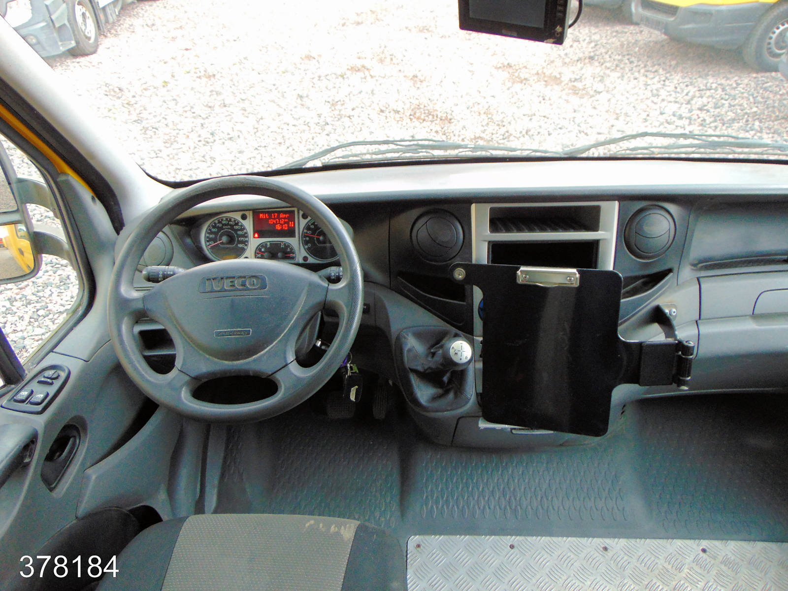 Iveco Daily 35 S 11 A / P Maxi Postkoffer Regalsystem, Interne Nummer: 378184 Bild Nr. 4