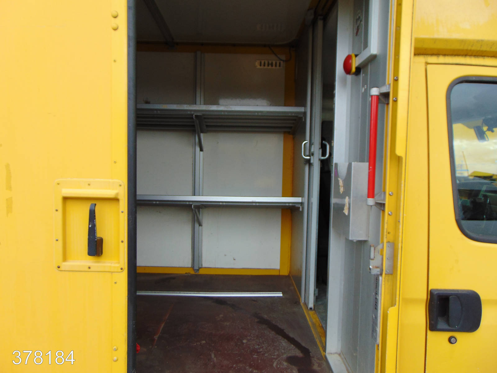Iveco Daily 35 S 11 A / P Maxi Postkoffer Regalsystem, Interne Nummer: 378184 Bild Nr. 11