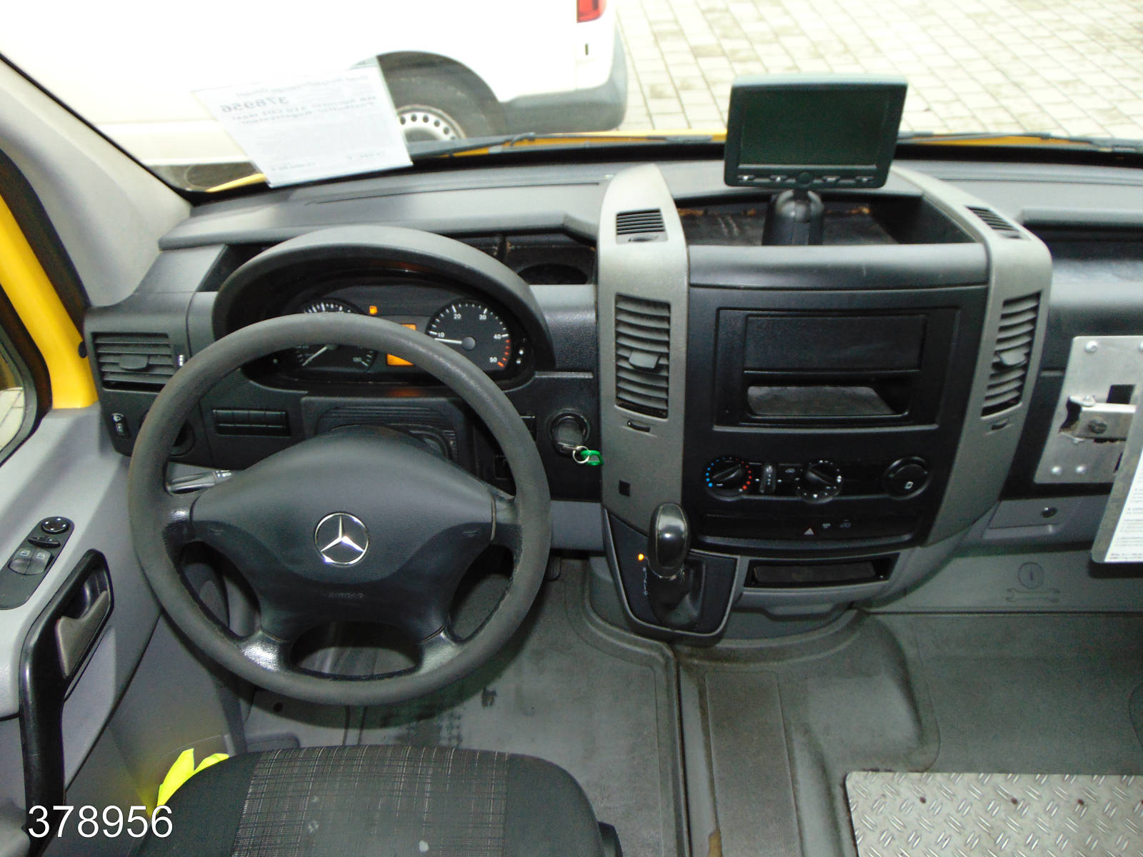 Mercedes Sprinter 310 CDI Maxi Kamera-Regalsystem, Interne Nummer: 378956 Bild Nr. 4