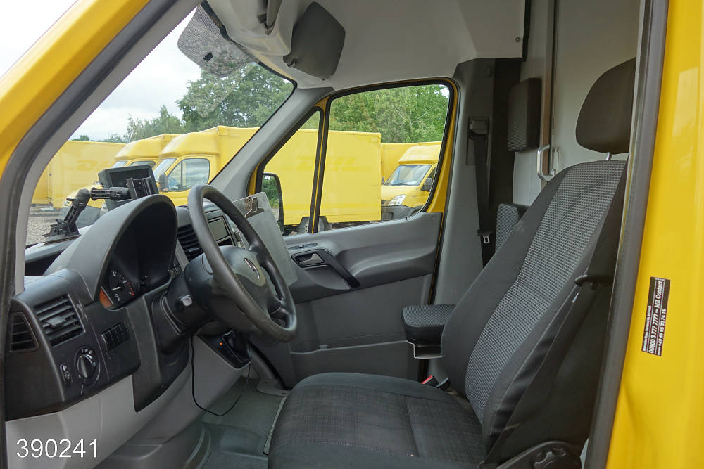 Mercedes Sprinter 310 CDI Maxi Kamera-Regalsystem, Interne Nummer: 390241 Bild Nr. 3