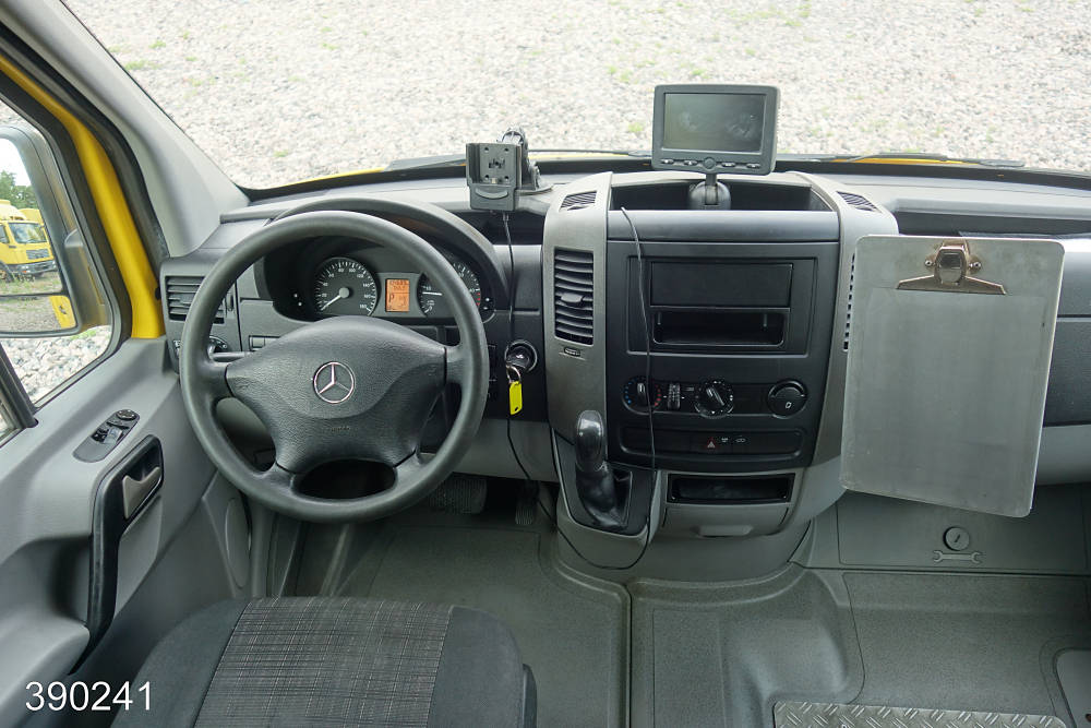 Mercedes Sprinter 310 CDI Maxi Kamera-Regalsystem, Interne Nummer: 390241 Bild Nr. 4