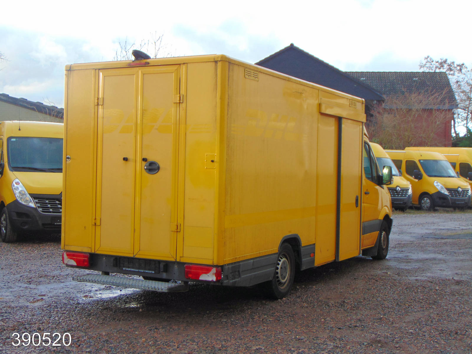 Mercedes Sprinter 310 CDI Maxi Kamera-Regalsystem, Interne Nummer: 390520 Bild Nr. 2