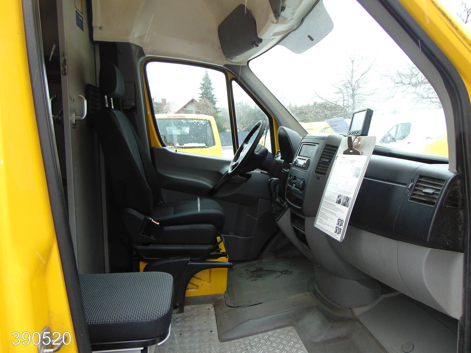 Mercedes Sprinter 310 CDI Maxi Kamera-Regalsystem, Interne Nummer: 390520 Bild Nr. 8