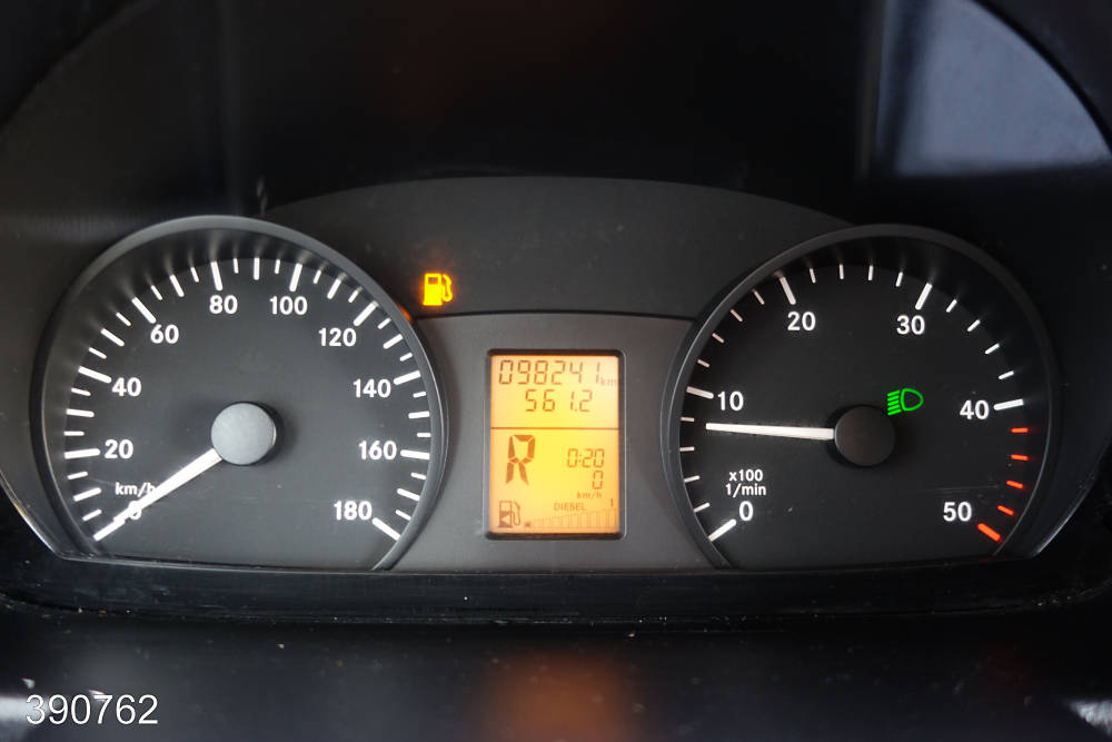 Mercedes Sprinter 310 CDI Maxi Kamera-Regalsystem, Interne Nummer: 390762 Bild Nr. 5