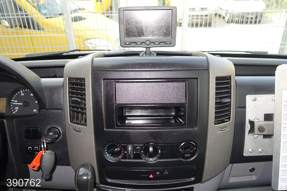 Mercedes Sprinter 310 CDI Maxi Kamera-Regalsystem, Interne Nummer: 390762 Bild Nr. 6