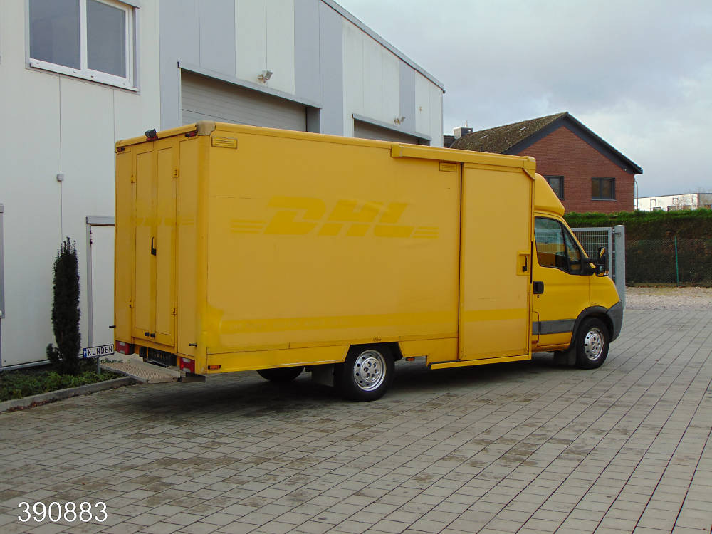 Iveco Daily 35 S 11 A / P Maxi Postkoffer Regalsystem, Interne Nummer: 390883 Bild Nr. 2