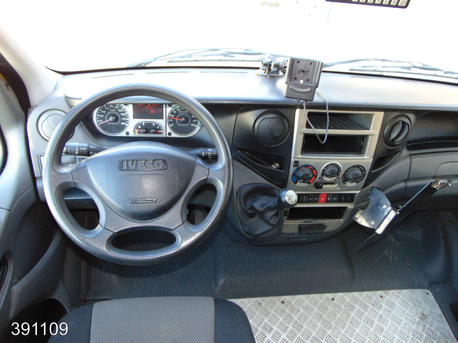 Iveco Daily 35 S 11 A / P Maxi Postkoffer Regalsystem, Interne Nummer: 391109 Bild Nr. 4