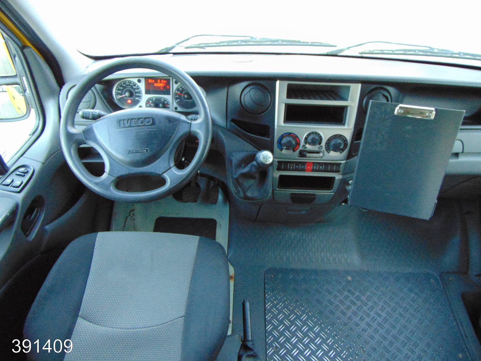 Iveco Daily 35 S 11 A / P Maxi Postkoffer Regalsystem, Interne Nummer: 391409 Bild Nr. 4